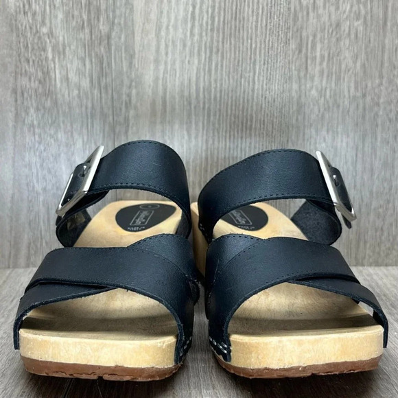 Xhilanation Sandals Womens Size 5 Cross Strap Slides Chunky Heel Leather Black - Picture 2 of 11